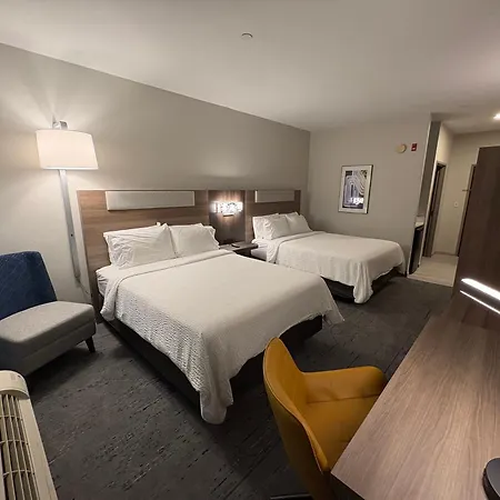 Holiday Inn Express Hotel & Suites Lafayette By Ihg