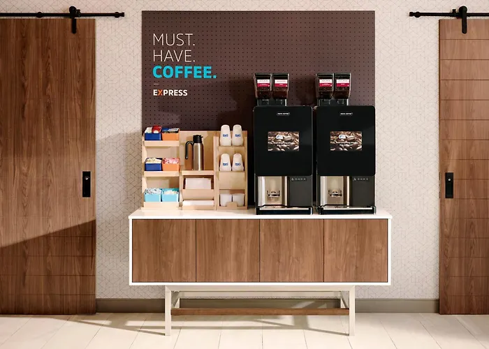 Express & By Ihg 2* Lafayette