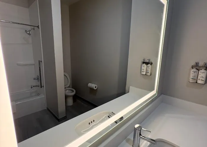 Hotel Express & By Ihg Lafayette
