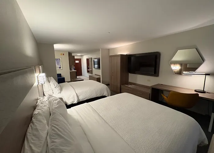 Express & By Ihg Lafayette