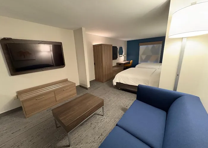 Express & By Ihg Hotel