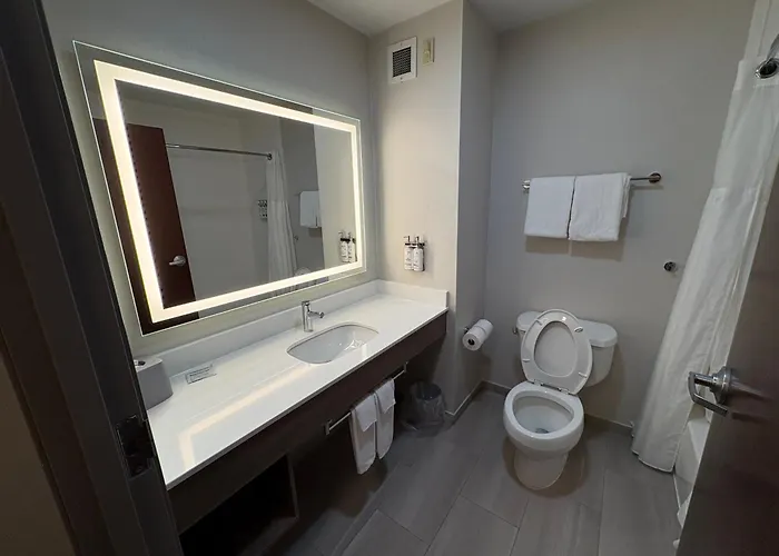 Hotel Express & By Ihg Lafayette