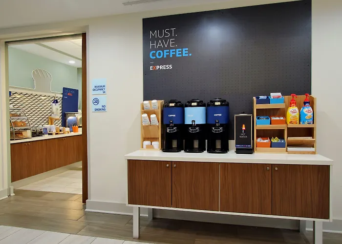 Express & By Ihg Hotel