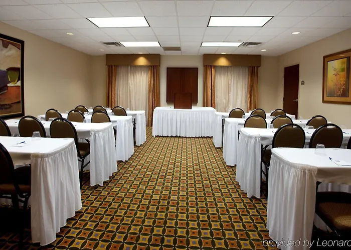 Express & By Ihg Hotel Lafayette