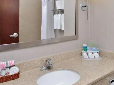 Hotel Express & By Ihg Lafayette