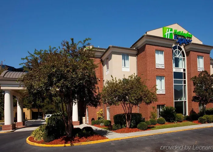 Express & By Ihg Hotel Lafayette