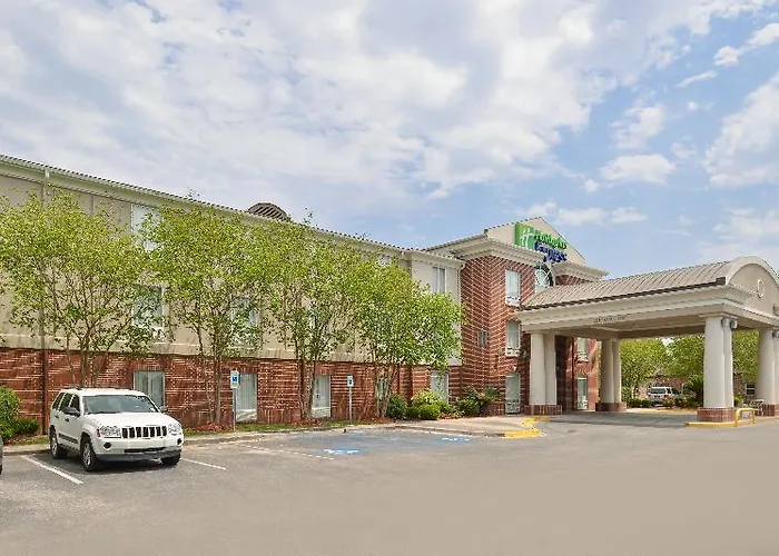 Express & By Ihg 2* Lafayette